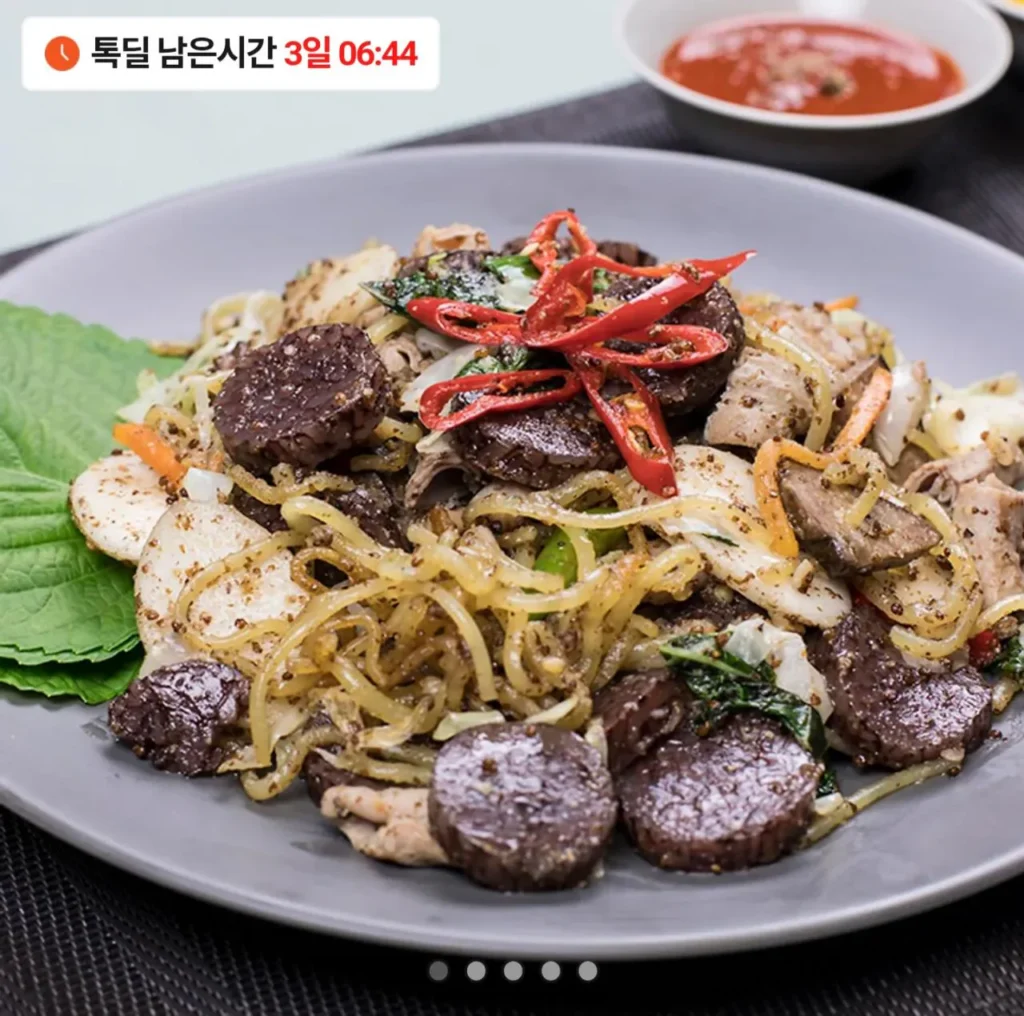 Sundae trắng Mirim Tongtong, sundae xào tẩm gia vị, 2 phần