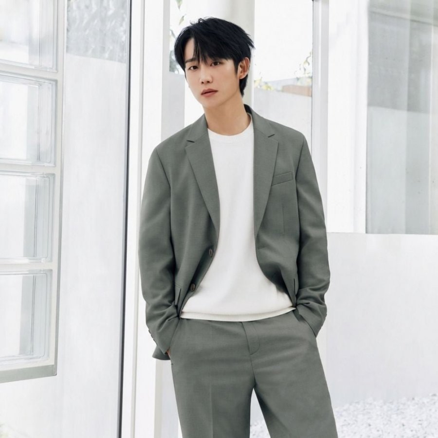 áo khoác co giãn tự nhiên