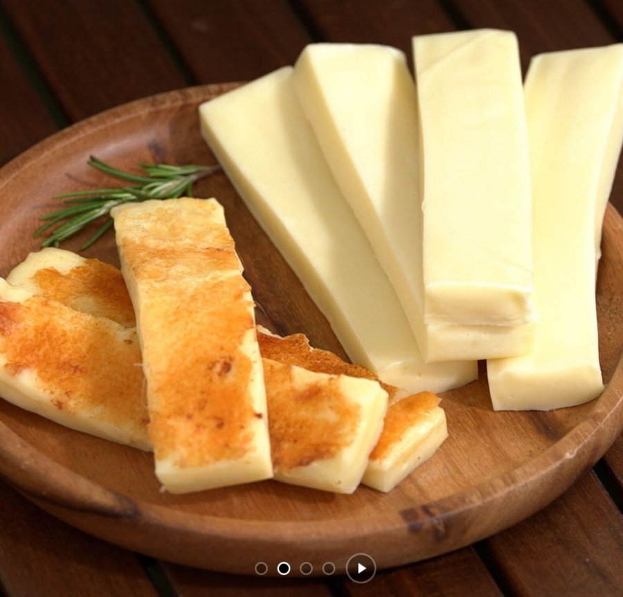 2 400g phô mai nướng kiểu Đan Mạch