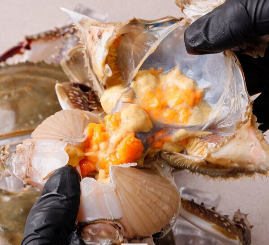 Cua cái 1kg, 4-6 con, size nhỏ