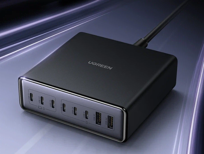 Bộ sạc đa năng 8 cổng Ugreen 200W 8 cổng
