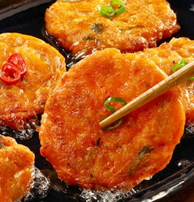 Bánh xèo Kim chi One Bite Ttangcho, Bánh xèo hẹ 300g + 300g