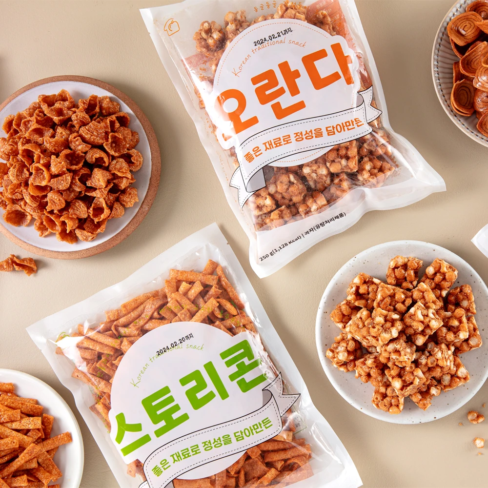 Bộ sưu tập 4 loại snack hoài niệm xưa, 1 túi Oranda 250g, 1 túi Storycone 250g, 1 túi khoai lang loại 270g, 1 túi Wang Conch 270g