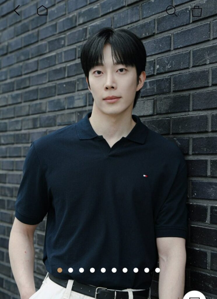 Áo thun polo cổ hở Tommy Hilfiger